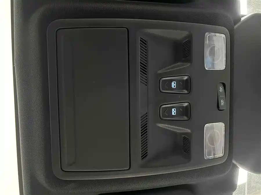 Ford Edge - фото 8
