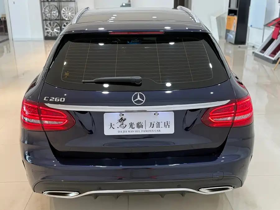Mercedes C-Class - фото 8