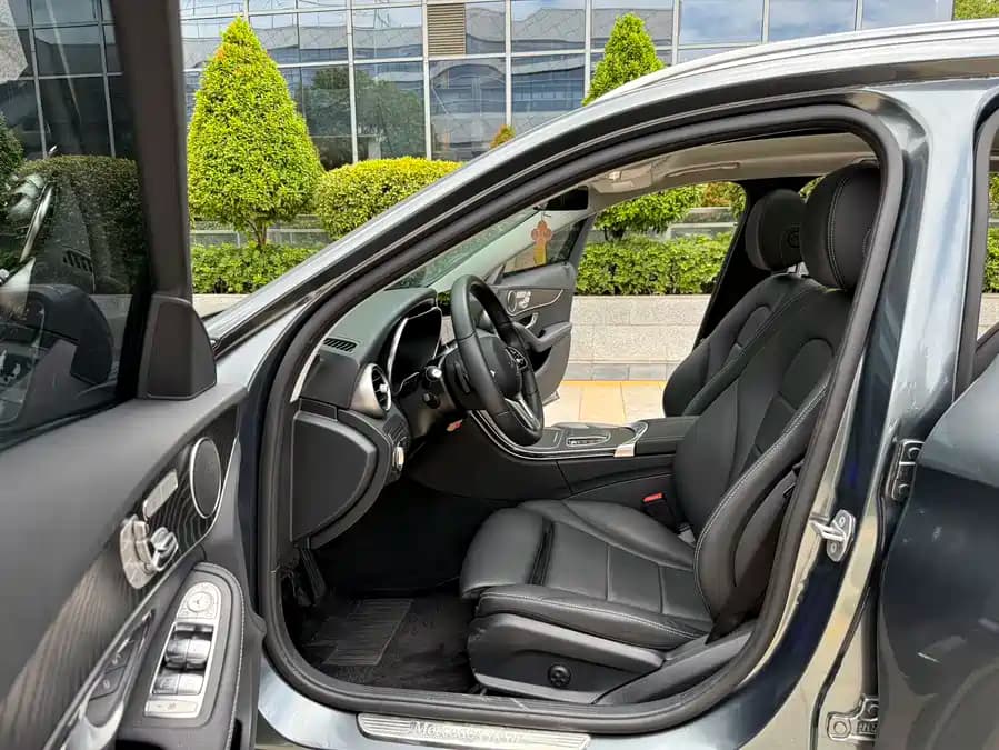 Mercedes C-Class - фото 4