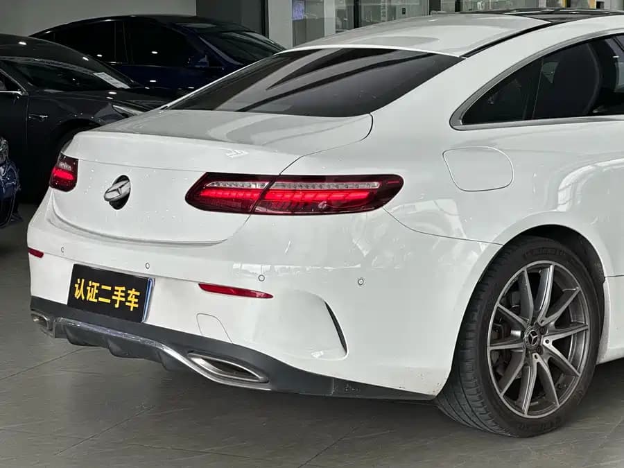 Mercedes E-Class - фото 16