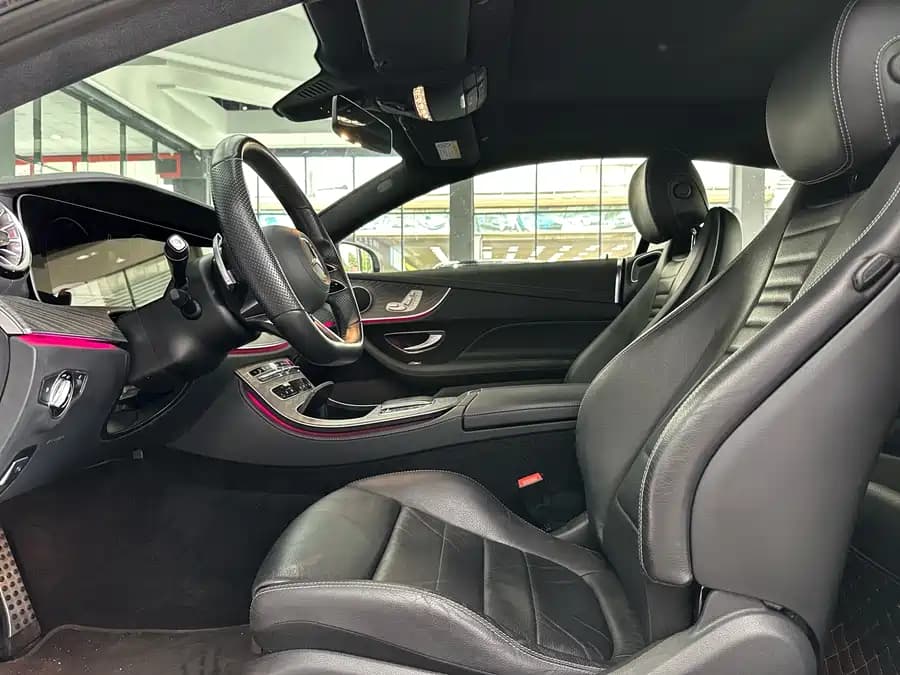 Mercedes E-Class - фото 4