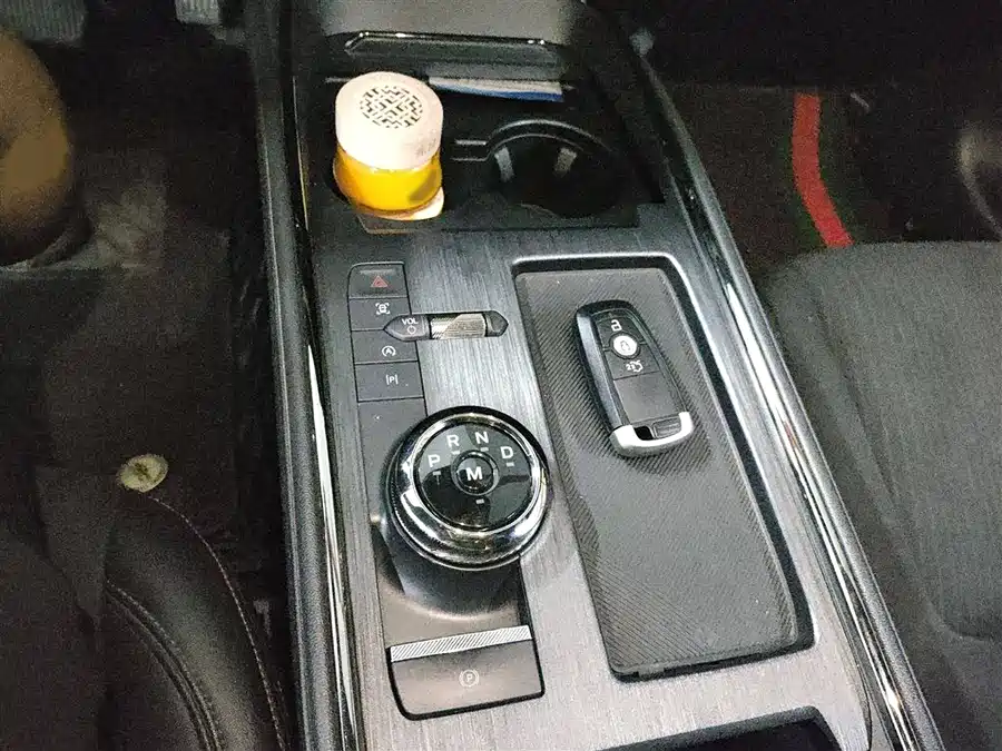 Ford EVOS - фото 10