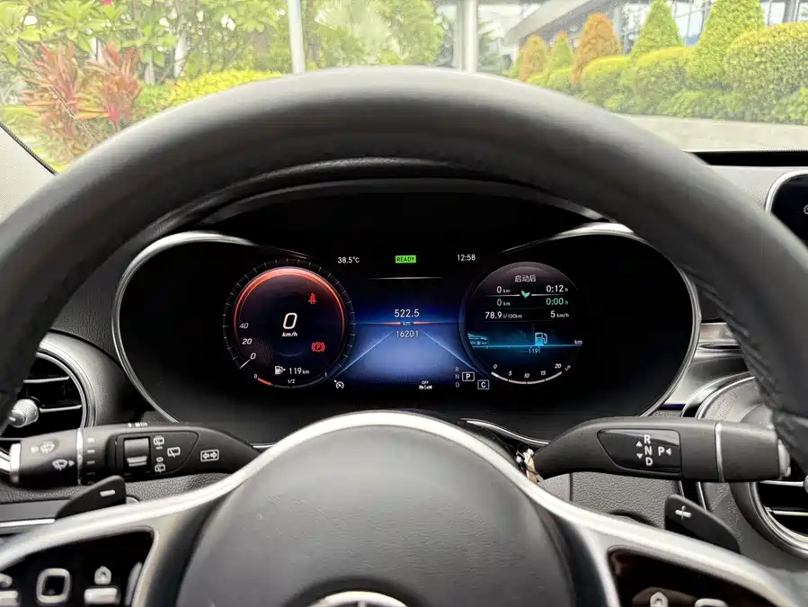 Mercedes C-Class - фото 10