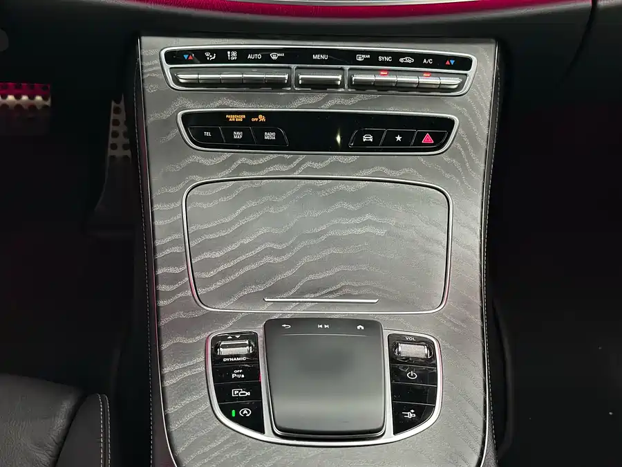 Mercedes E-Class - фото 8