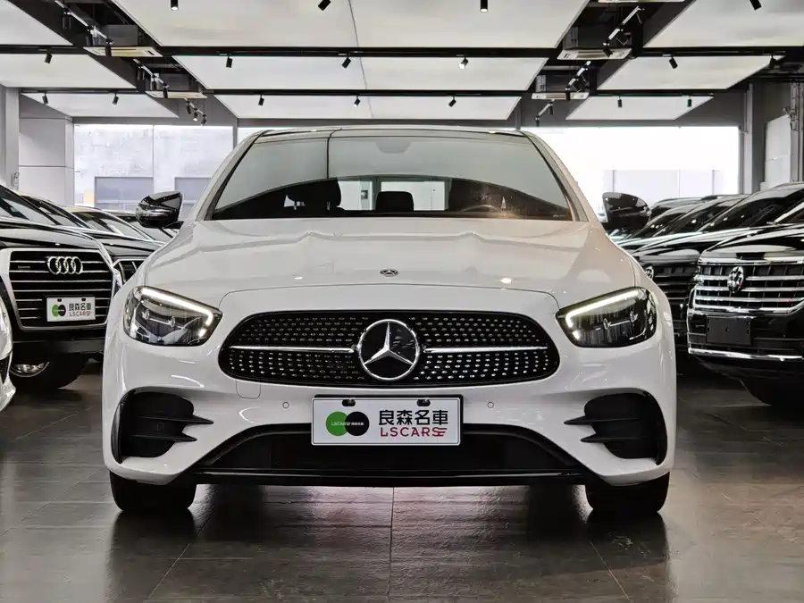 Mercedes E-Class - фото 2