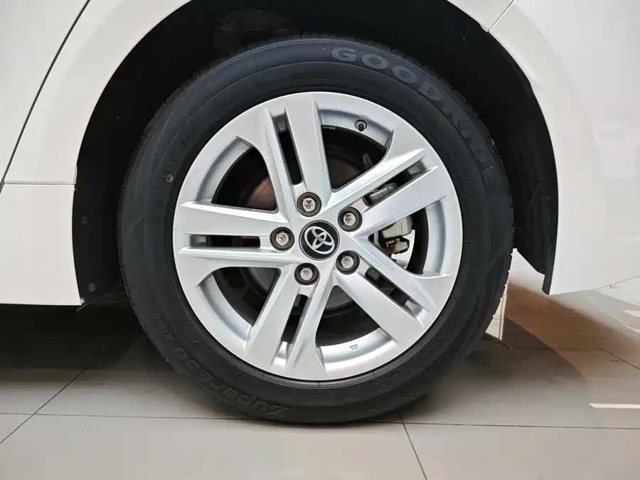 Toyota Levin - фото 15